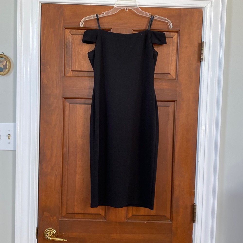 Little Black Dress by Eliza J. Size: 4P